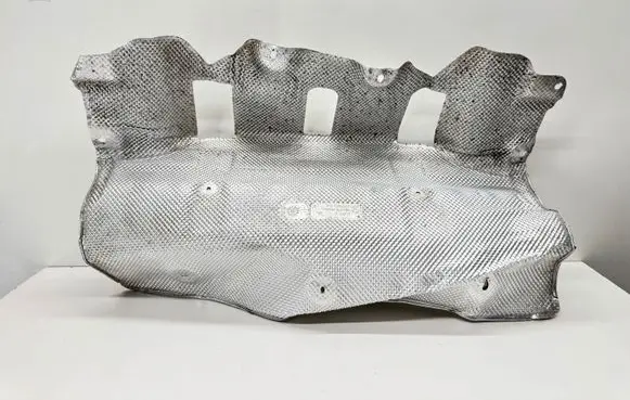 BMW 5 G30 G31 G38 Exhaust heat shield 7340227