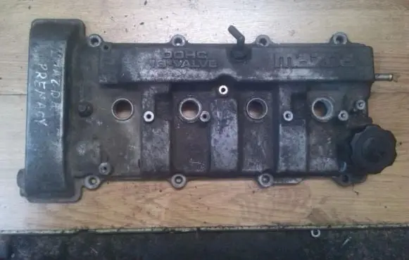 Rocker cam cover