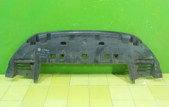 Citroen C4 II Picasso Front bumper skid plate/under tray PRZOD 17AB191
