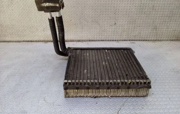 Air conditioning (A/C) radiator (interior)