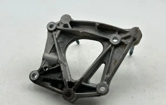 Chrysler Pacifica A/C compressor mount bracket 05281379AA 1564