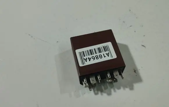 Audi A6 S6 C5 4B Other relay 5WK1047