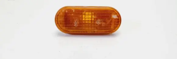 Volkswagen PASSAT B5 Front fender indicator light 3B0949117