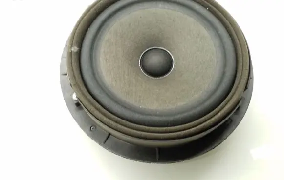 Suzuki SX4 Front door speaker 3910262J10