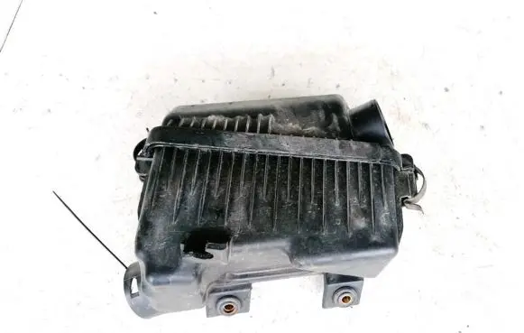 Air filter box
