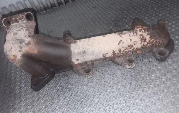 Toyota Previa (XR30, XR40) II Exhaust manifold