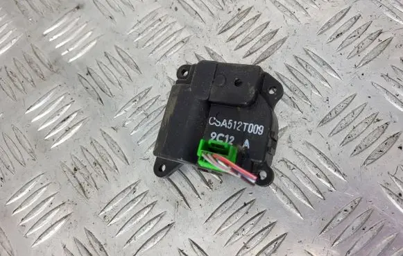 Suzuki Grand Vitara II Air flap motor/actuator