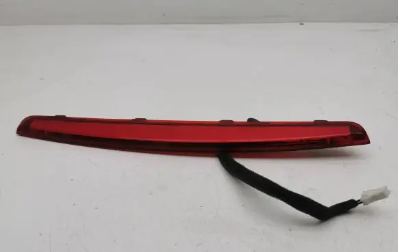 KIA Niro Third/center stoplight 92700G5000