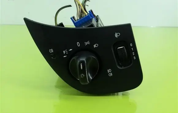 Mercedes-Benz A W168 Light switch 1685450104