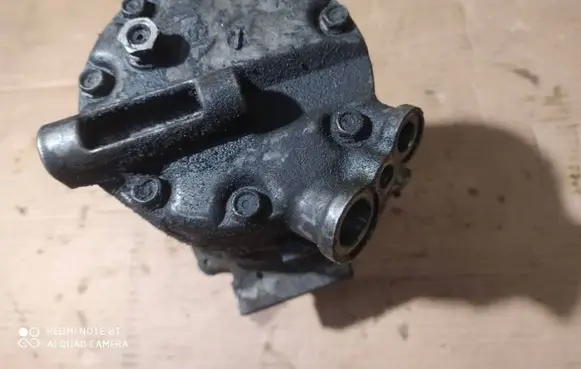 Opel Signum Air conditioning (A/C) compressor (pump) 13171593