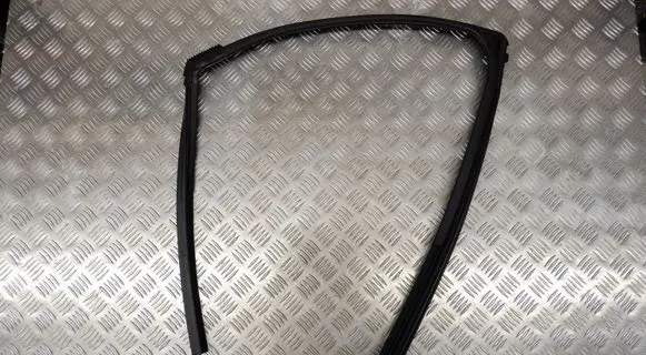 Toyota Yaris XP210 Rear door rubber seal (on body) 68152K0010