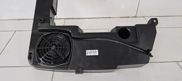 Audi A5 8T 8F Subwoofer speaker 8T8035382 1000143001