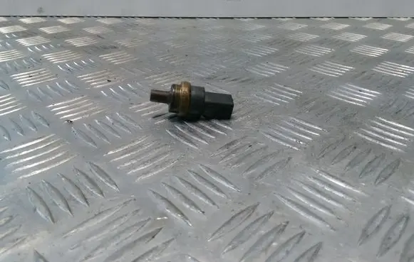 Audi A3 S3 8P Coolant temperature sensor 06A919501A
