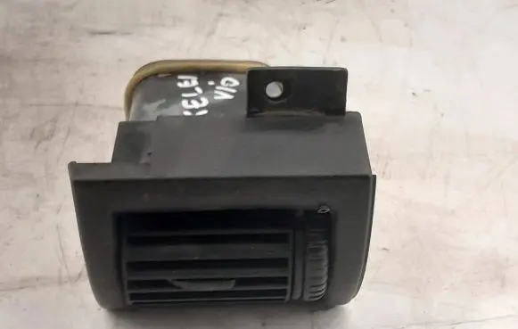 Opel Astra G Dashboard side air vent grill/cover trim