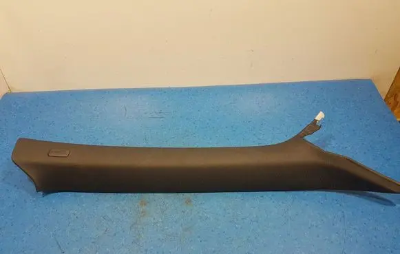 Audi A5 Sportback 8TA Dash center air vent grill 8T0947135B