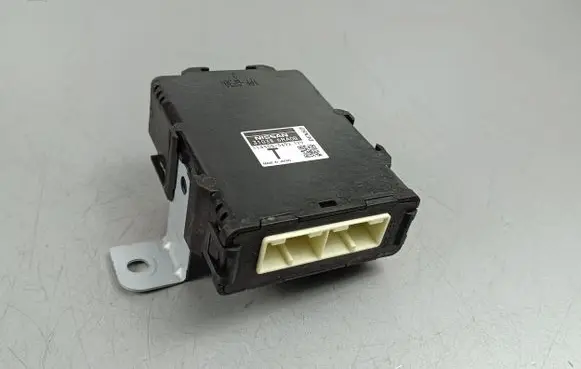 Nissan X-Trail T33 Other control units/modules 310386RA0B