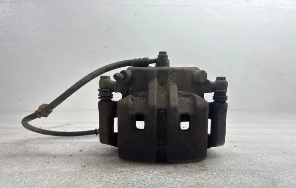 Nissan X-Trail T30 Front brake caliper 