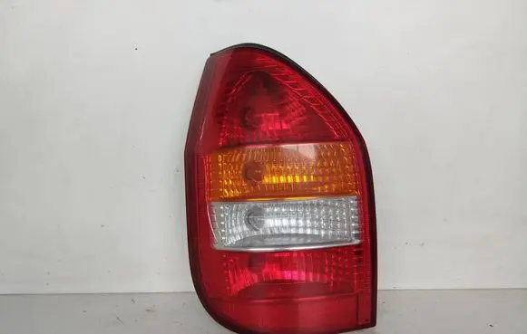 Opel Zafira A Rear/tail lights 62280