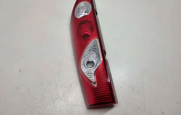 Renault Kangoo II Rear/tail lights 8200419945