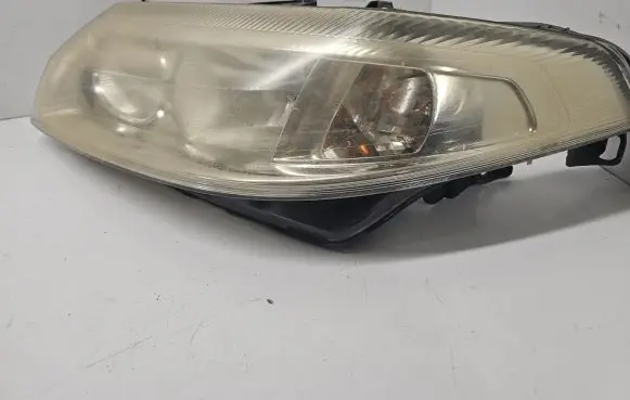 Renault Laguna II Headlight/headlamp 8200002845