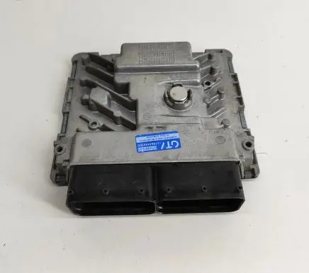 Skoda Superb B8 (3V) Engine control unit/module 06K907425E 5WP49711