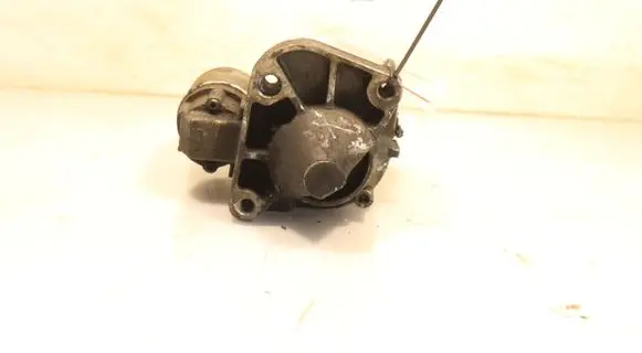 Renault Scenic I Starter motor D7E6