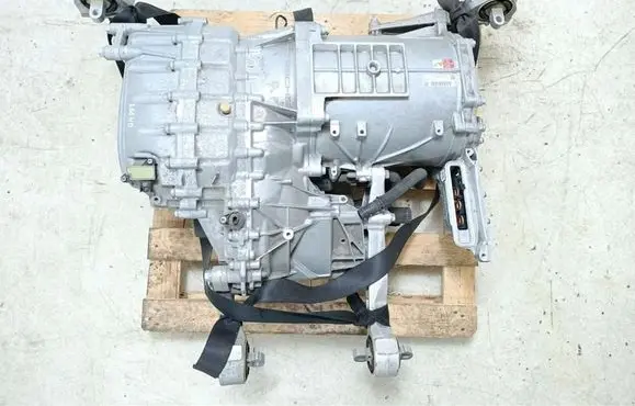 Porsche Taycan 9J1 Engine EBF