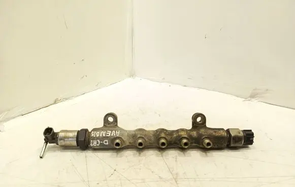 Toyota Avensis T220 Fuel main line pipe 89458 T0Y0TA 60010