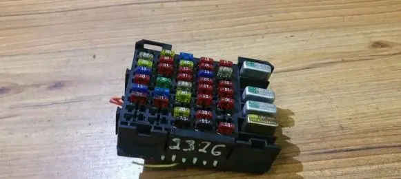 Opel Sintra Fuse box set 12077863 90120