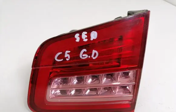 Citroen C5 Tailgate rear/tail lights 9685259080