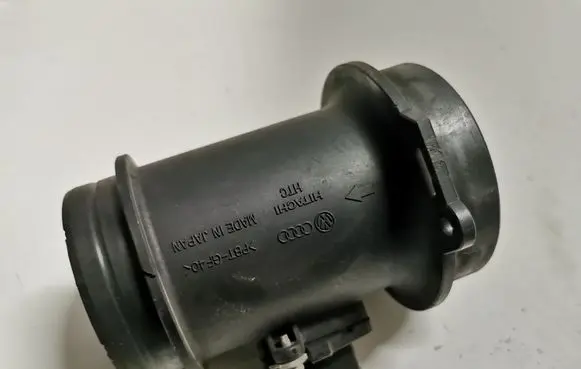 Audi A5 8T 8F Mass air flow meter 059906461K