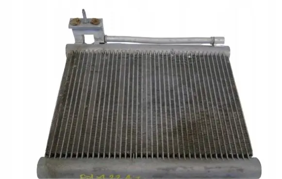 Mercedes-Benz CLA C118 X118 A/C cooling radiator (condenser) A1775004800