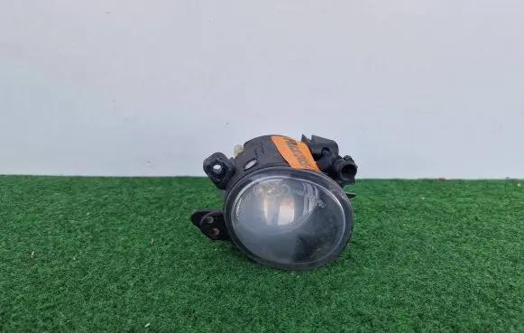 Mercedes-Benz A W169 Front fog light A2518200856