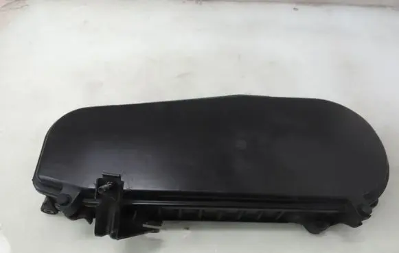 Audi A8 S8 D3 4E Timing belt guard (cover) 057109123Q
