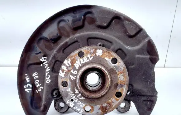Skoda Octavia Mk3 (5E) Front wheel hub