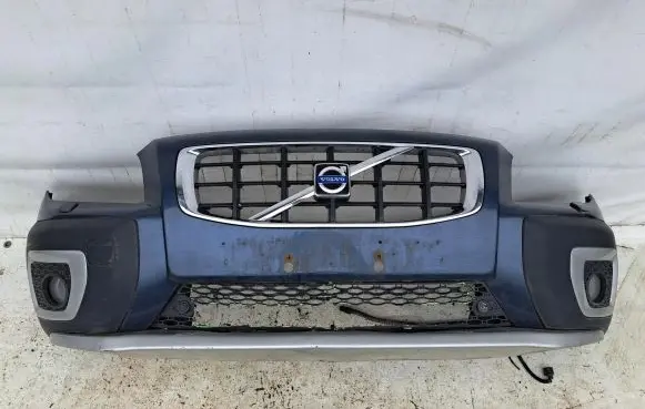 Volvo XC70 Front bumper