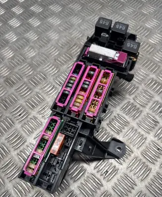 Audi A6 S6 C7 4G Fuse module 4G0971845A