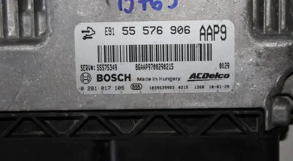 Opel Insignia A Engine control unit/module 55576906 0281017105