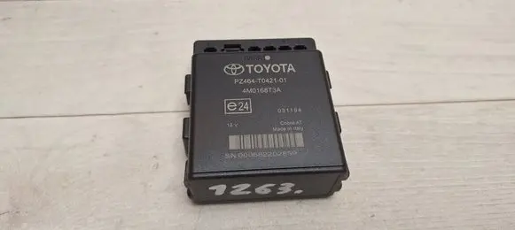 Toyota Auris 150 Parking PDC control unit/module PZ464T042101 031194 4M0168T3A