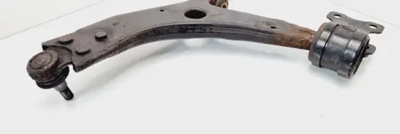 Ford Focus Front lower control arm/wishbone