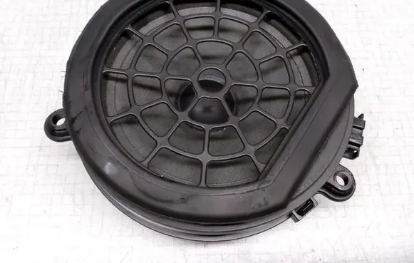 Mercedes-Benz C W203 Front door speaker A2038204002