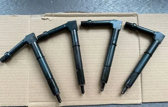 Nissan Patrol Y61 Fuel injector 16600VG100