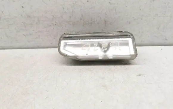 Lexus IS 220D-250-350 Number plate light