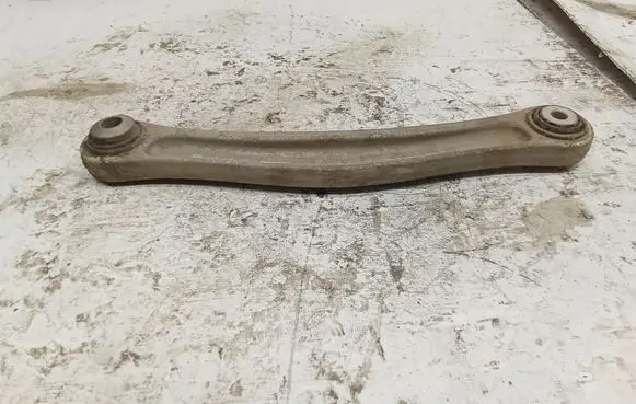 Volkswagen Touareg I Rear control arm 7L0505376A