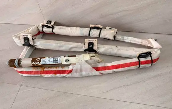Volkswagen Touran III Roof airbag 5TA880742D