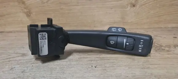 Volvo V70 Wiper control stalk 31275360