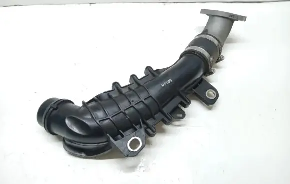 Mazda CX-5 Intercooler hose/pipe 5B18D