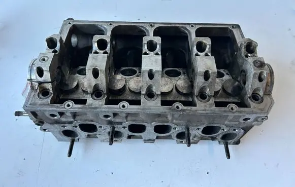 Volkswagen Caddy Engine head 038103373R