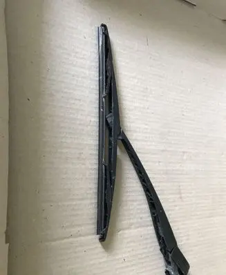 Opel Zafira C Rear wiper blade 13145552 80014247