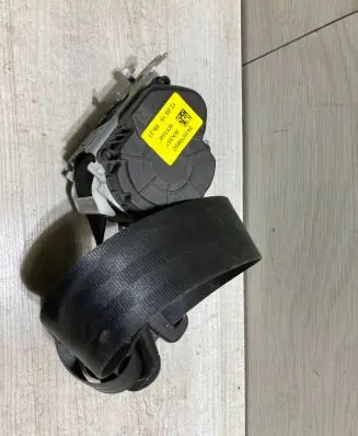 Renault Twingo III Rear seatbelt 34167085C